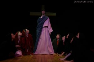 Χριστός Πάσχων, Τραγωδία του Γρηγορίου Ναζιανζηνού του Θεολόγου, 2009, Σκηνοθεσία: Βασίλης Ρίτσος link